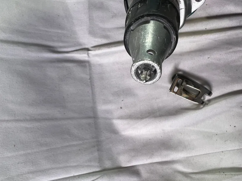 Makita DFS 250 Z Akku Trockenbauschrauber 18 V Brushless Solo - ohne Akku, ohne Ladegerät - Reparaturgerät