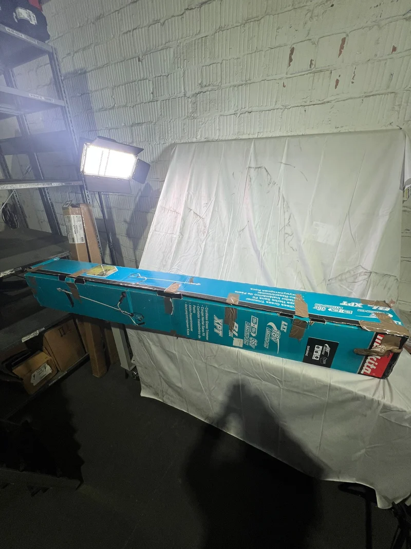 Makita DUR 369 AZ Akku Freischneider 36 V ( 2x 18 V ) 43 cm Brushless Solo - ohne Akku, ohne Ladegerät - Reparaturgerät