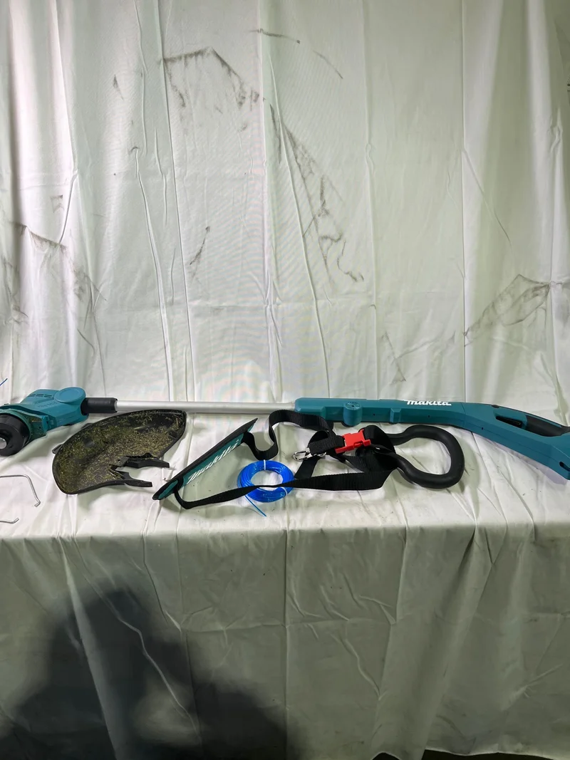 Makita DUR 193 Z Akku Rasentrimmer 18 V 26 cm Solo - ohne Akku, ohne Ladegerät - Reparaturgerät