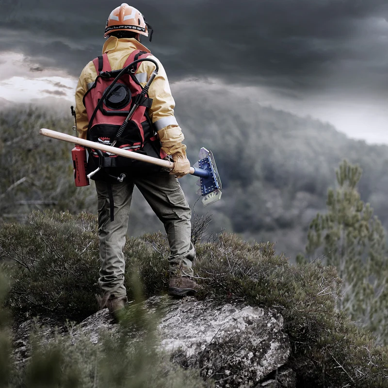 Waldbrand-Werkzeug Gorgui V2 mit Stiel