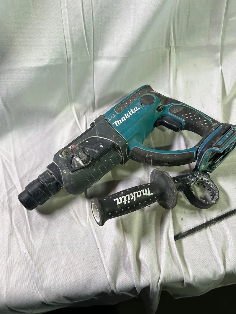 Makita DHR 202 Z Akku Bohrhammer 18 V 1,9 J SDS-Plus Solo - ohne Akku, ohne Ladegerät - Reparaturgerät