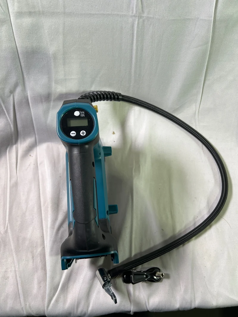 Makita DMP 180 Z Akku Kompressor 18 V 8,3 bar Solo - ohne Akku, ohne Ladegerät - Reparaturgerät