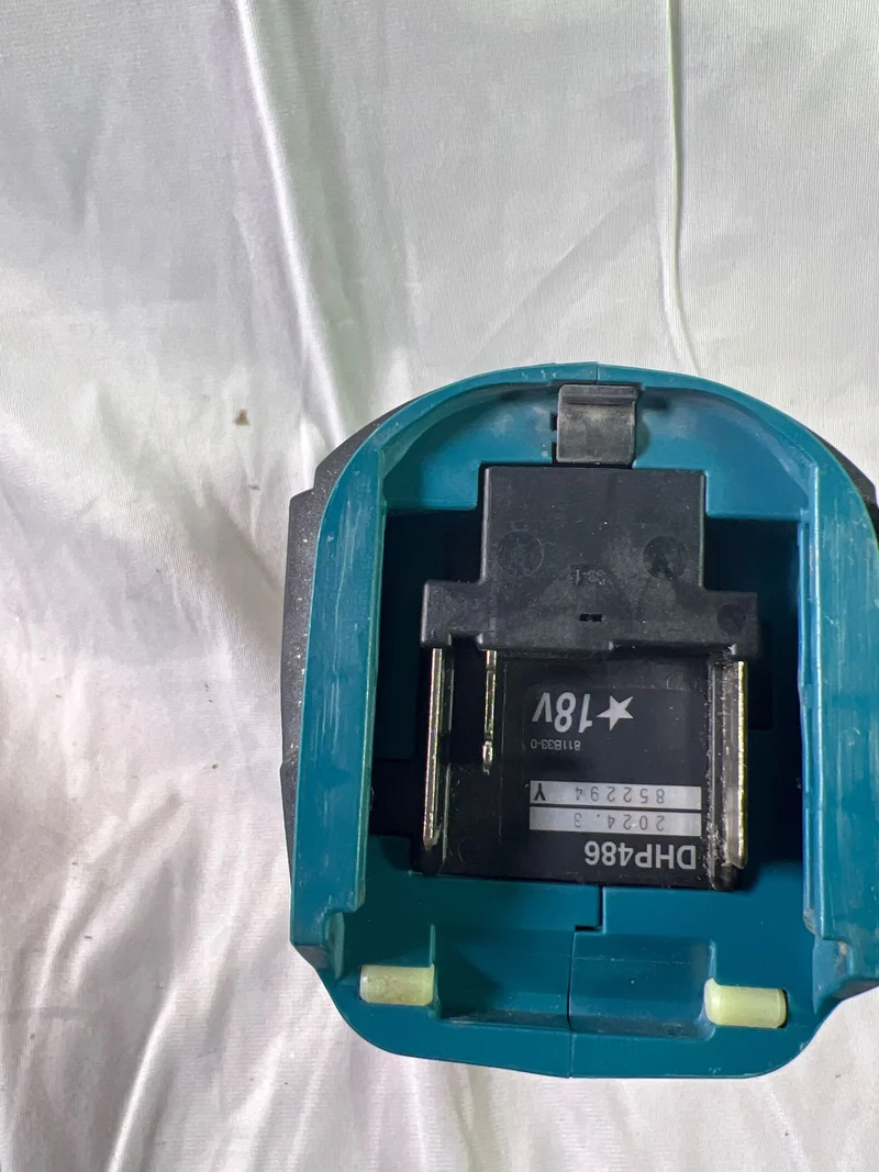 Makita DHP 486 Z Akku Schlagbohrschrauber 18 V 130 Nm Brushless Solo - ohne Akku, ohne Ladegerät - Reparaturgerät