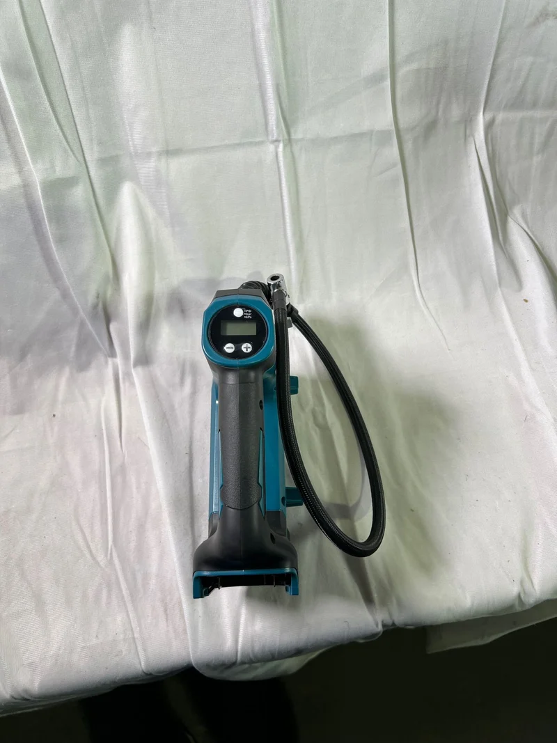 Makita DMP 180 Z Akku Kompressor 18 V 8,3 bar Solo - ohne Akku, ohne Ladegerät - Reparaturgerät