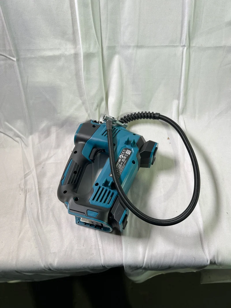 Makita DMP 180 Z Akku Kompressor 18 V 8,3 bar Solo - ohne Akku, ohne Ladegerät - Reparaturgerät