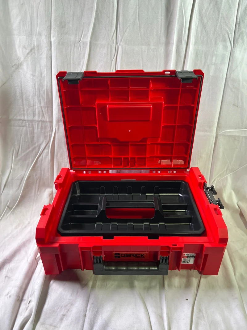Qbrick System PRO Technik Case 2.0 RED ULTRA HD Custom Werkzeugkoffer 450 x 332 x 171 mm 12 l stapelbar IP54 mit Ablage - Unvollständig