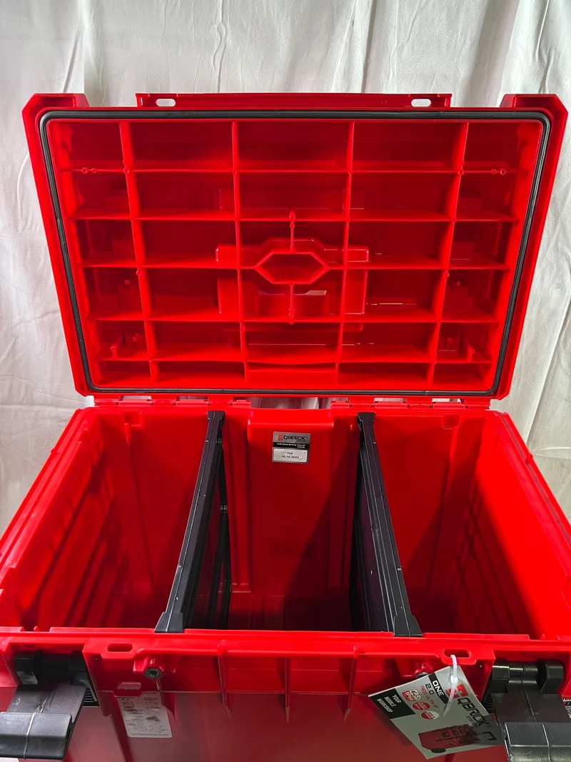 Qbrick System ONE 450 2.0 Technik Werkzeugkoffer 585 x 385 x 420 mm 52 l stapelbar IP66 - Beschädigt