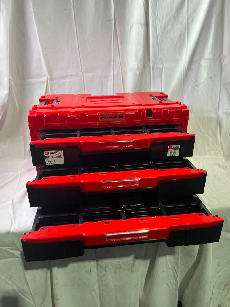 Qbrick System ONE Drawer 3 Toolbox 2.0 Red Ultra HD Werkzeugbox 587 x 380 x 340 mm 27 l mit drei Schubladen - Beschädigt