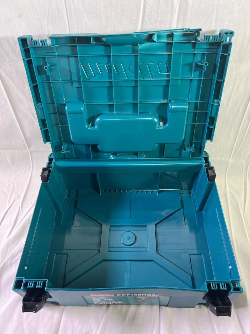 Makita MAKPAC 2 Systemkoffer - ohne Einlage - Beschädigt