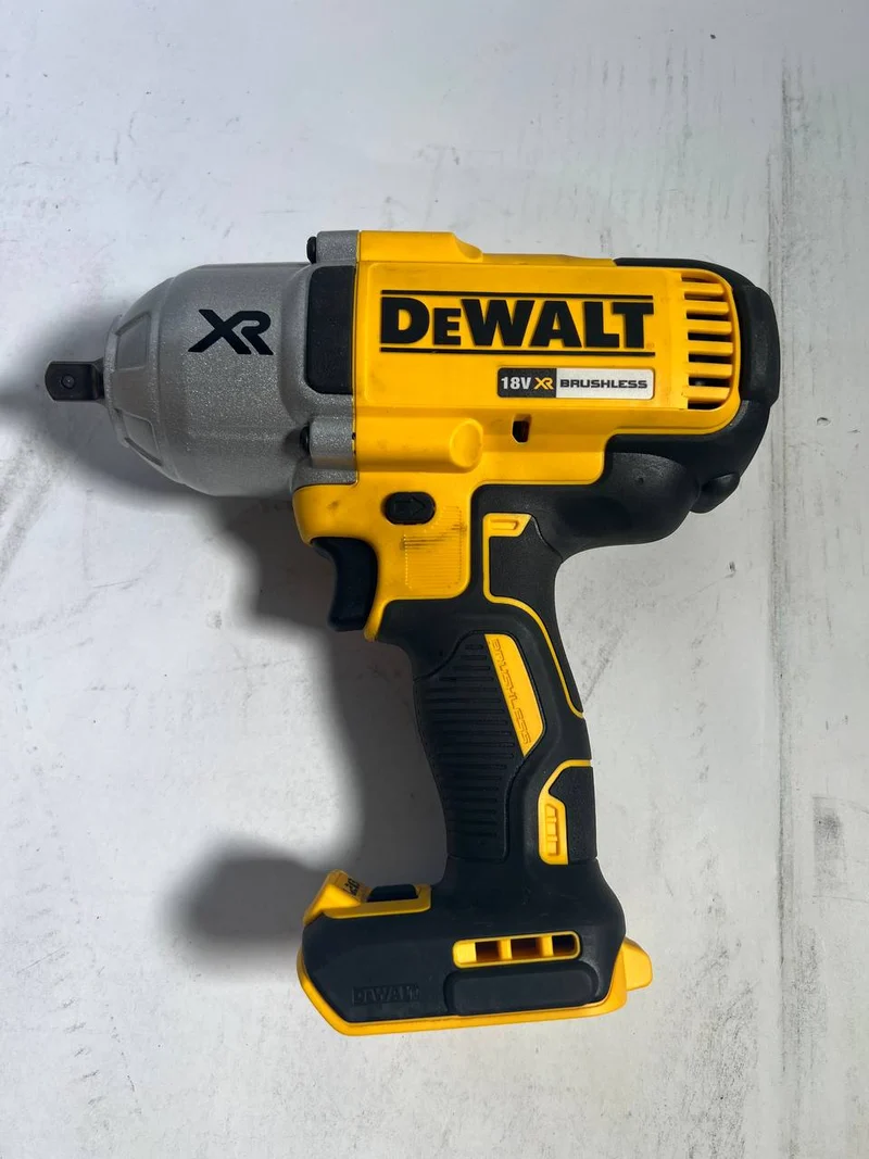 Dewalt DCF 899 N Akku Schlagschrauber 18 V 950 Nm 1/2" Brushless Solo - ohne Akku, ohne Ladegerät - Reparaturgerät