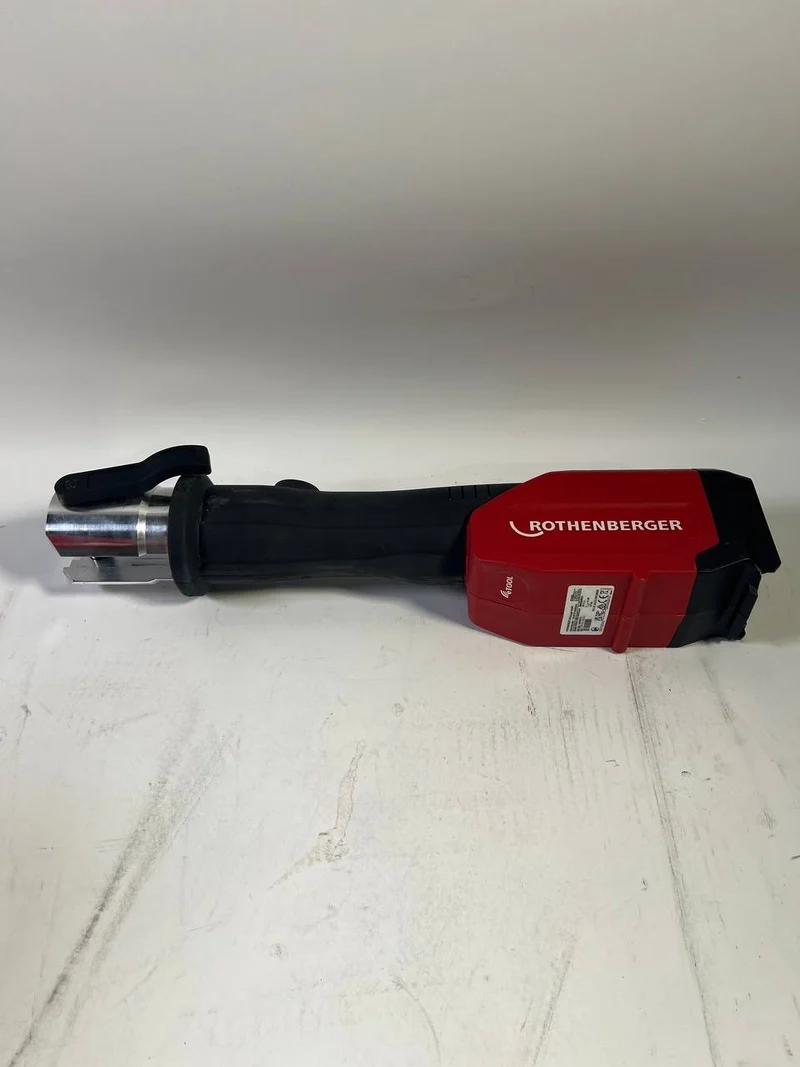 Rothenberger ROMAX 4000 CAS Akku Pressmaschine 18 V 34 kN + Koffer ( 1000002683 ) - ohne Akku, ohne Ladegerät - Gebraucht