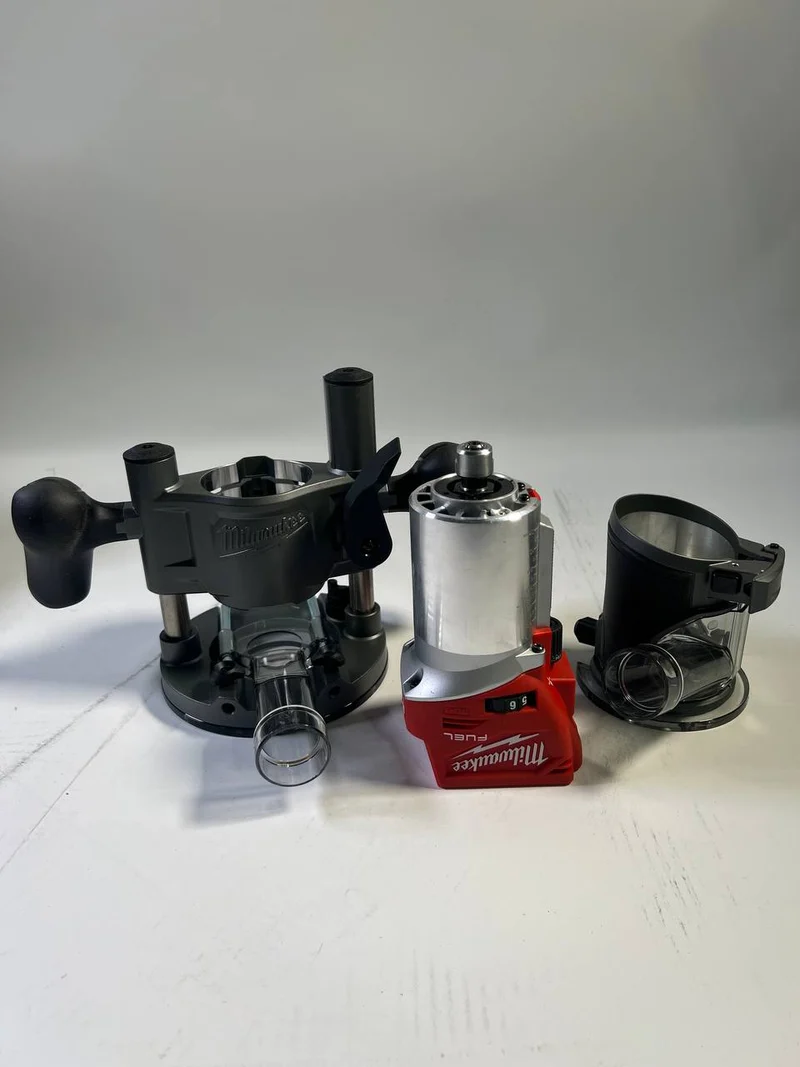 Milwaukee M18 FTR-0X Akku Fräse 18 V Brushless + Fräsmodule + HD Box ( 4933471604 ) - ohne Akku, ohne Ladegerät - Gebraucht