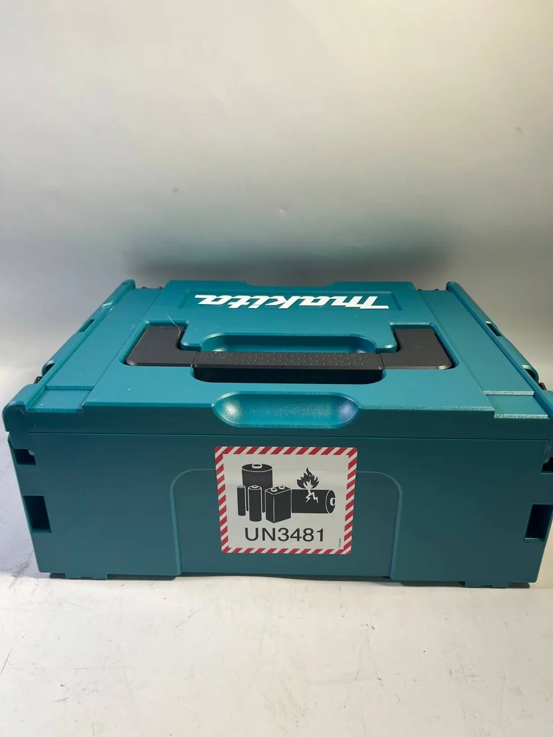 Makita MAKPAC 2 Systemkoffer - ohne Einlage - Beschädigt