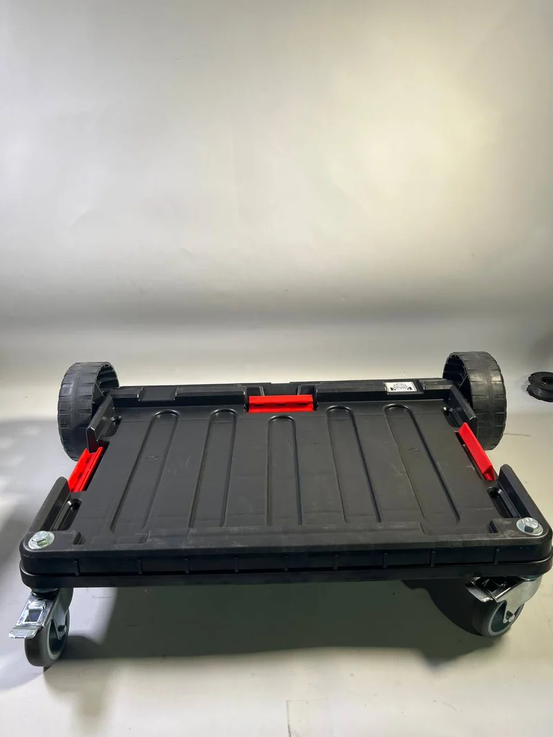 Qbrick System ONE Transport Platform stapelbar 745 x 510 x 180 mm mit Schwenkrädern aus Metall und Bremse - Gebraucht