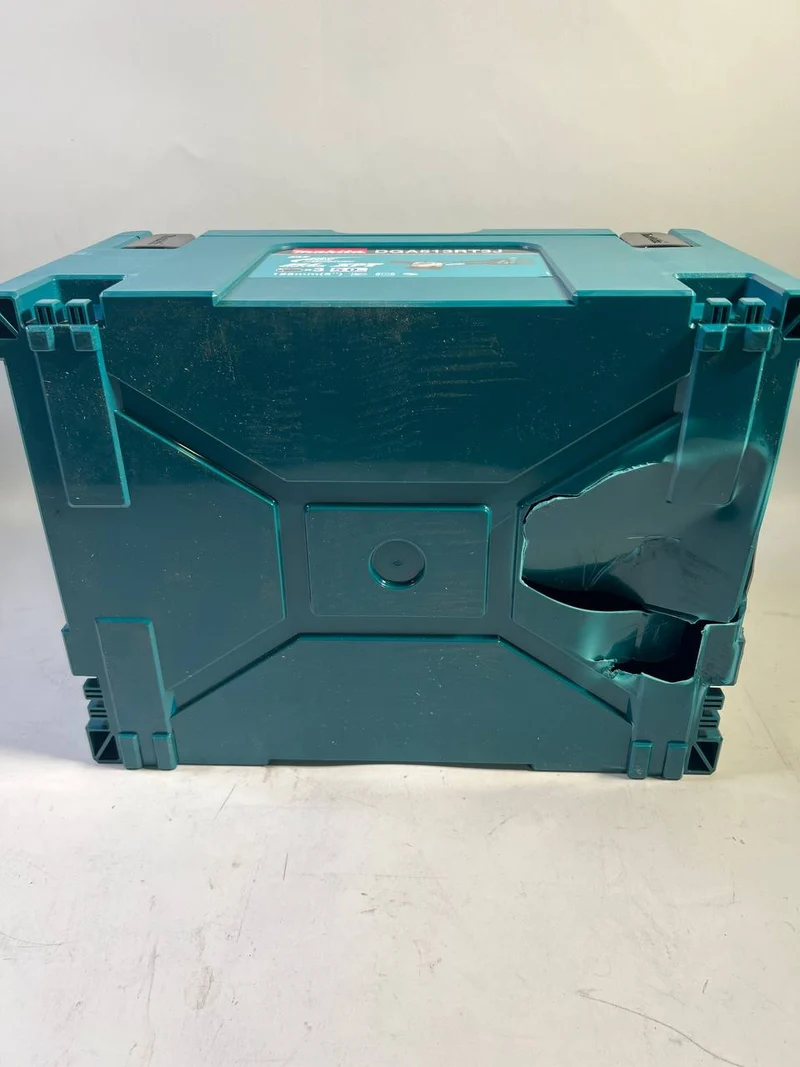 Makita MAKPAC 3 Kunststoffkoffer 395 x 295 x 215 mm - ohne Einlage ( 821551-8 ) - Beschädigt