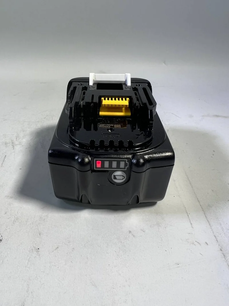 Makita BL 1850 B Li-Ion Akku 18V 5,0 Ah ( 197280-8 / 632f15-1 ) mit LED Anzeige - Nachfolger von 196672-8 - Gebraucht