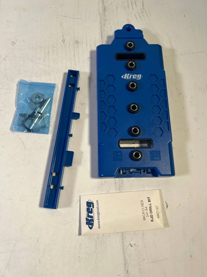 Kreg LR32 Lochreihen Bohrschablone 32 mm blau + 5 mm Bohrer ( KMA3232-INT ) - OVP Beschädigt