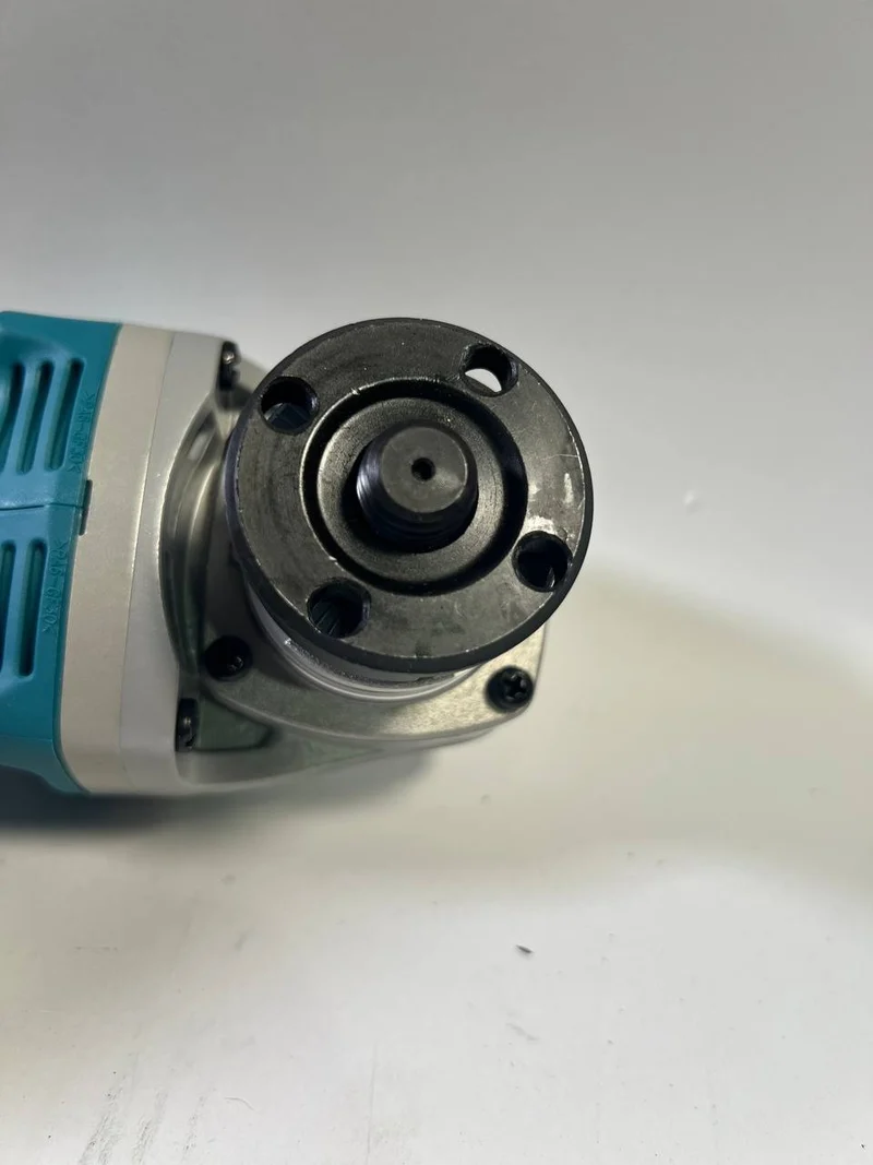 Makita DGA 504 Z Akku Winkelschleifer 18 V 125 mm Brushless Solo - ohne Akku, ohne Ladegerät - Leicht Gebraucht
