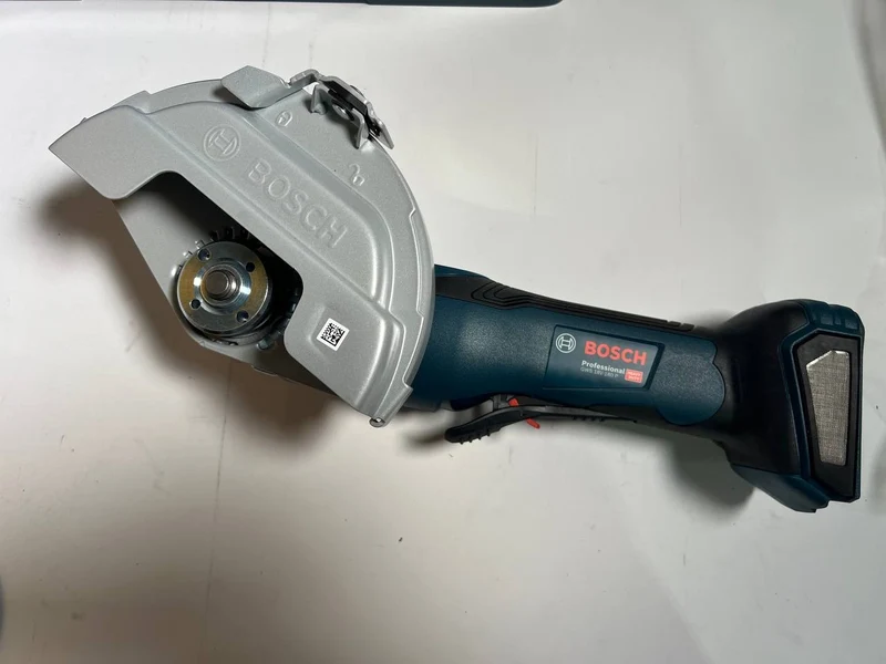 Bosch GWS 18V-180 P Professional Akku Winkelschleifer 18 V 180 mm ( 06019H6L02 ) Brushless + L-Boxx - ohne Akku, ohne Ladegerät - Stark Gebraucht
