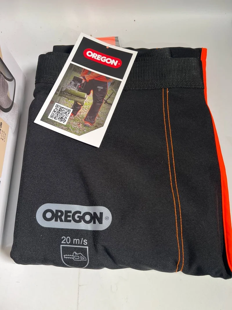 Oregon Kettensägen Schutzausrüstung Set ( 574742A ) mit Schutzhelm / Beinschutz und Handschuhe - Unvollständig