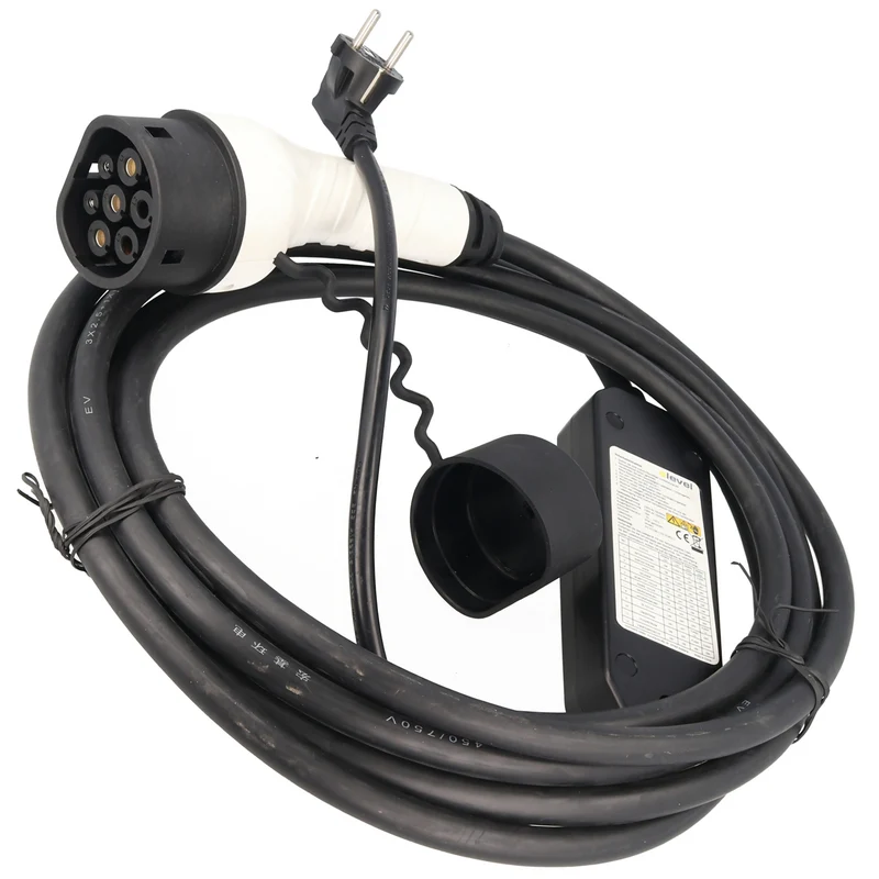 AccuCell Ladekabel für Elektroautos mit SchuKo-Stecker auf Typ 2 Mode2 230V 13A 1-Phasen Ladetechnologie mit max. 3kW nur 1,79KG