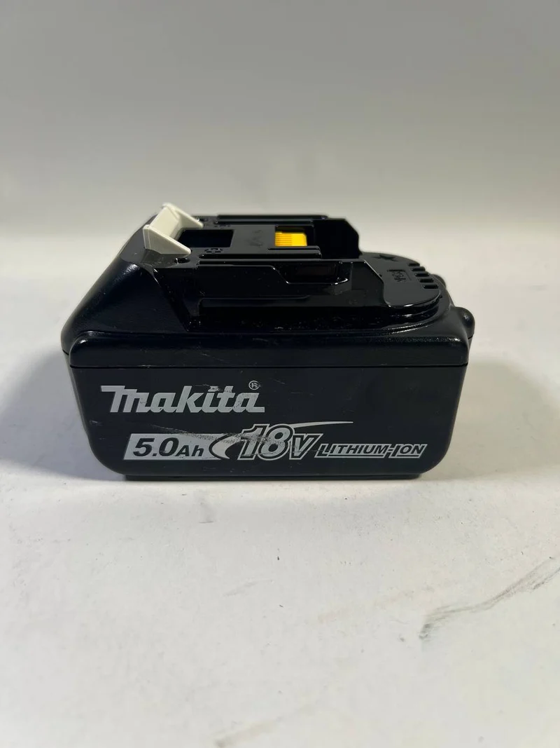 Makita BL 1850 B Li-Ion Akku 18V 5,0 Ah ( 197280-8 / 632f15-1 ) - Leicht Gebraucht