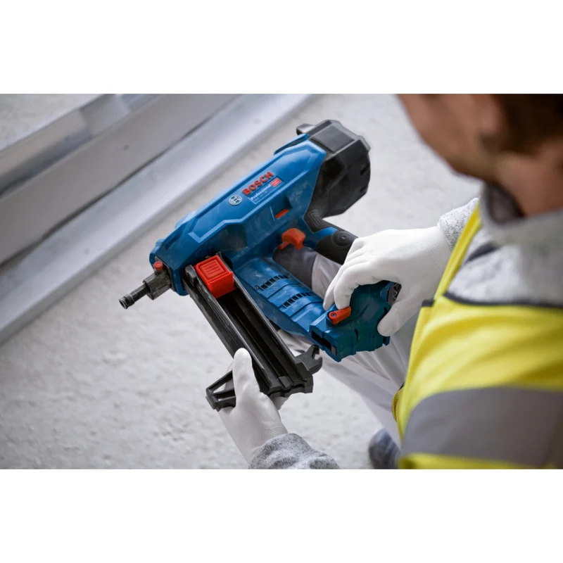 Bosch GNB 18V-38 Professional Akku Betonnagler 18 V 13 - 38 mm BITURBO Brushless + 2x ProCORE Akku 8,0 Ah + Ladegerät
