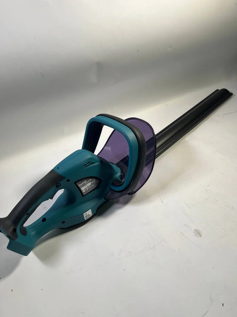 Makita DUH 523 Z 18V Li-Ion Akku Heckenschere mit 52 cm Schnittlänge Solo - Leicht Gebraucht
