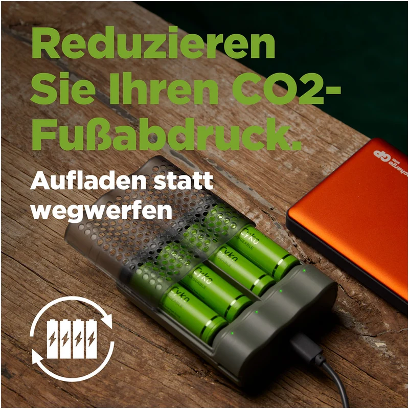 USB-Modell Ladegerät GP M451 Mainstream-Line 4 x ReCyko AAA 950 mAh