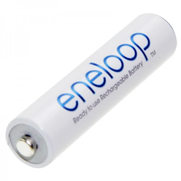 Panasonic eneloop Standard (ehem. Sanyo eneloop Standard) Akku AAA HR-4UTGA 800mAh 4er + AccuCell Box AAA