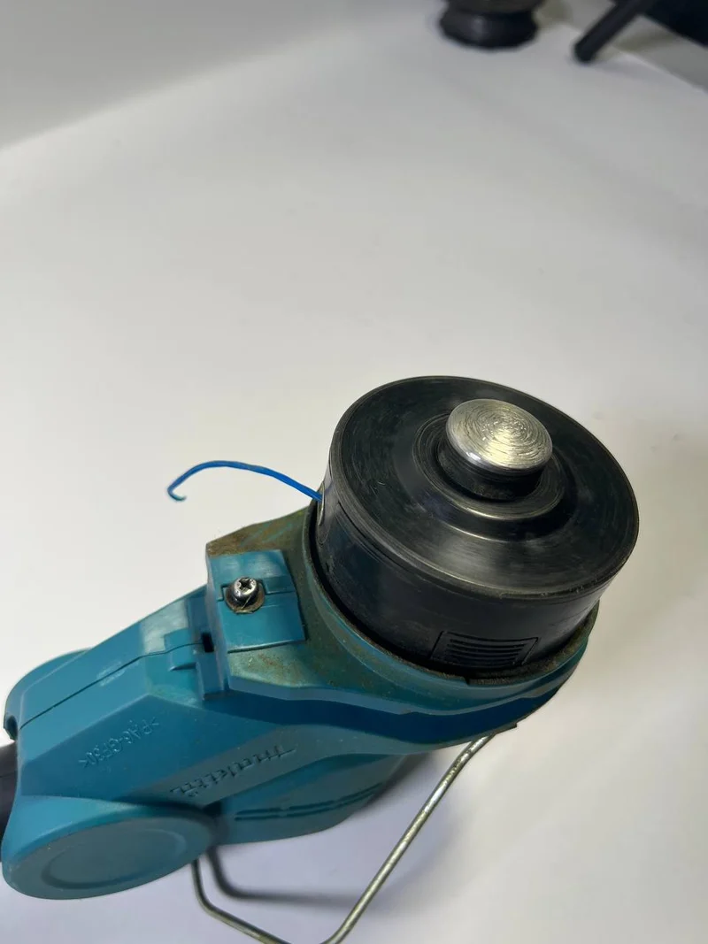 Makita DUR 193 Z Akku Rasentrimmer 18 V 260 mm Solo - Gebraucht