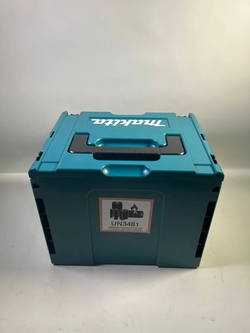 Makita MAKPAC 4 Systemkoffer- Leicht Gebraucht