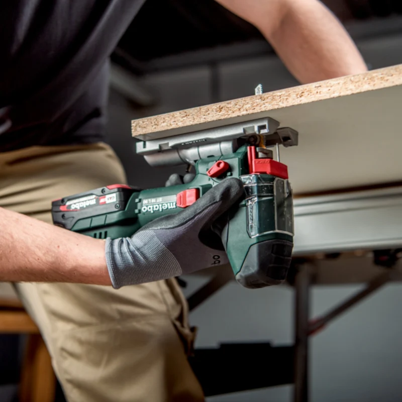 Metabo ST 18 L 90 Akku Stichsäge 18 V 90 mm + 2x LiHD Akku 5,5 Ah + Ladegerät