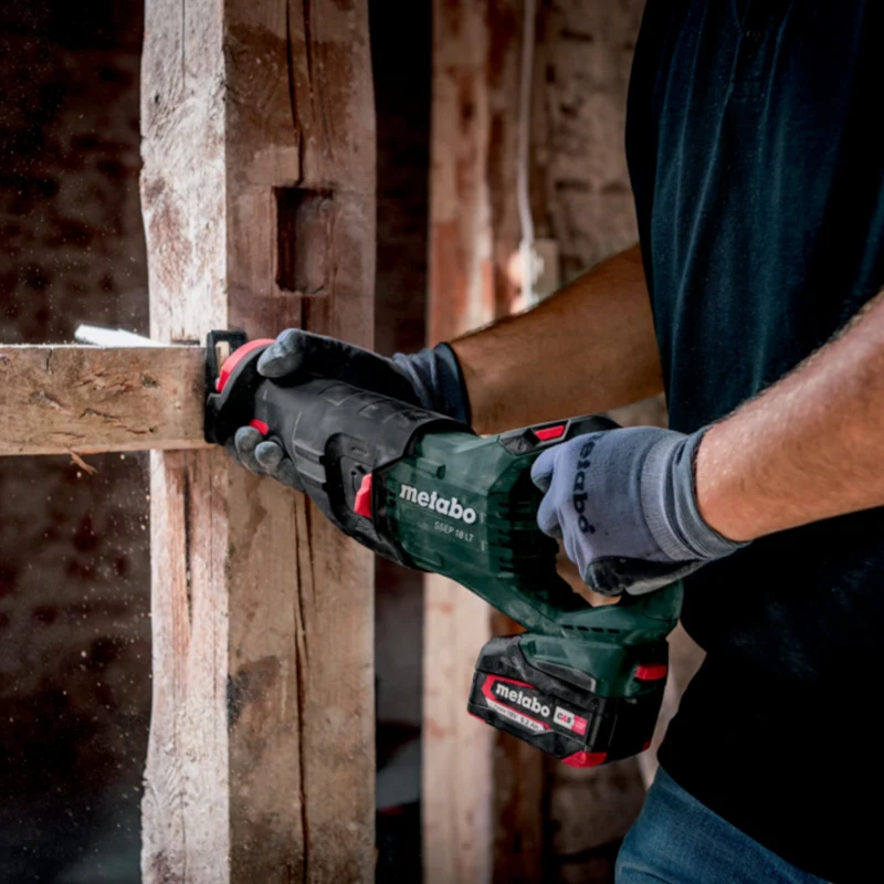 Metabo SSEP 18 LT Akku Säbelsäge 18 V 32 mm + 1x LiHD Akku 4,0 Ah - ohne Ladegerät