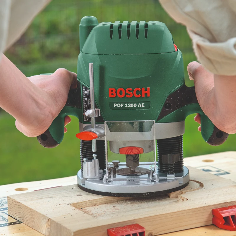 Bosch POF 1200 AE Oberfräse 1200 Watt 55 mm Hub ( 060326A100 )