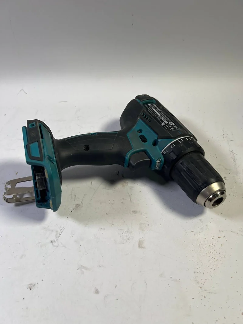 Makita DDF 482 Z Akku Bohrschrauber 18V 62Nm Solo - Stark Gebraucht