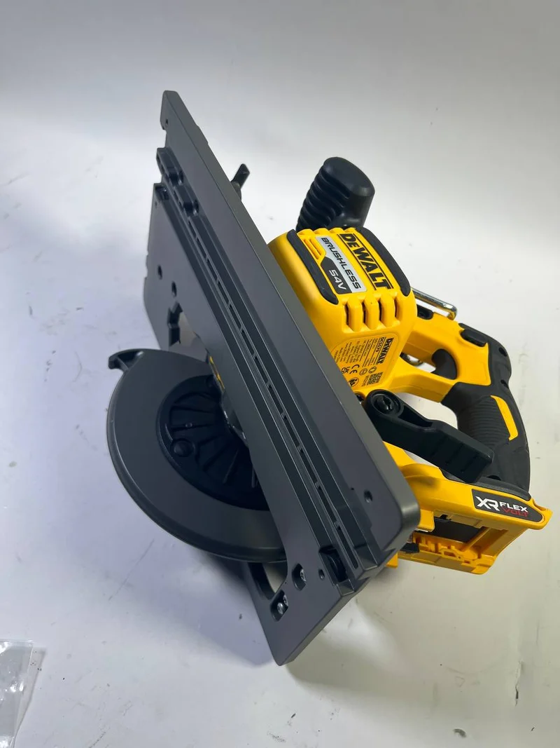 DeWalt DCS 579 NT Akku Handkreissäge 54 V FlexVolt 190 mm Brushless + TSTAK - Beschädigt