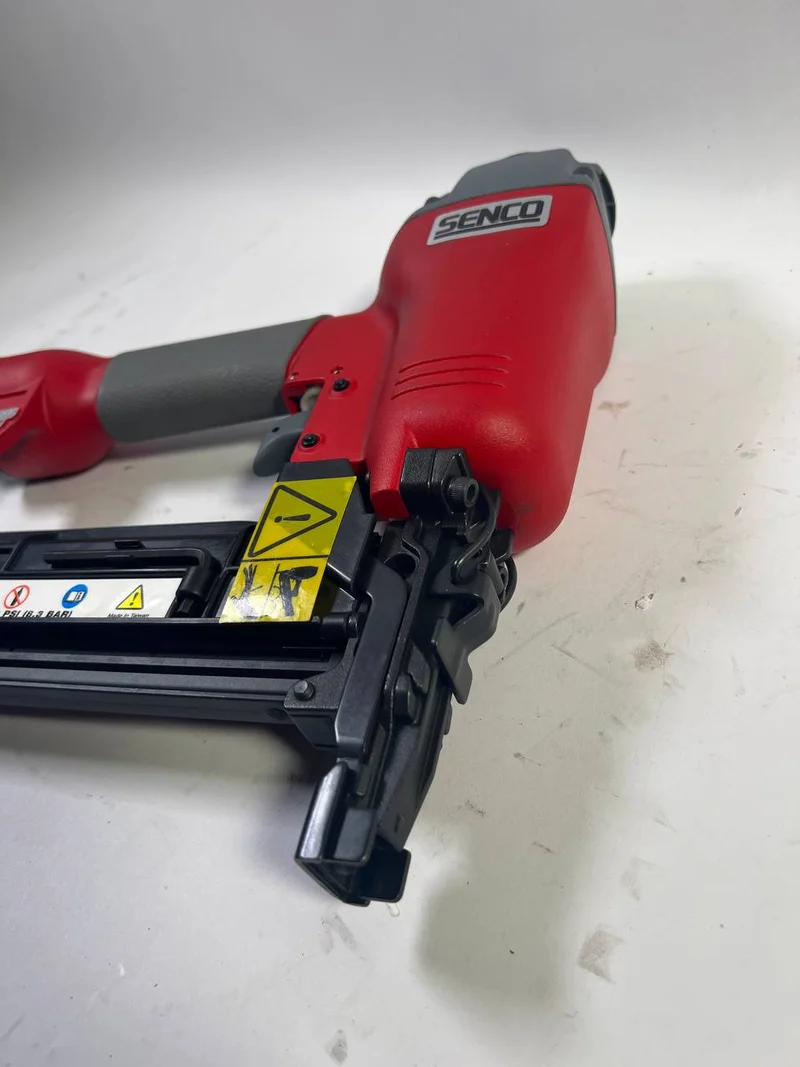 SENCO SNS 41 Klammergerät Tacker Druckluft TYP N 25 - 50 mm - „Herstellergeprüft & überholt“