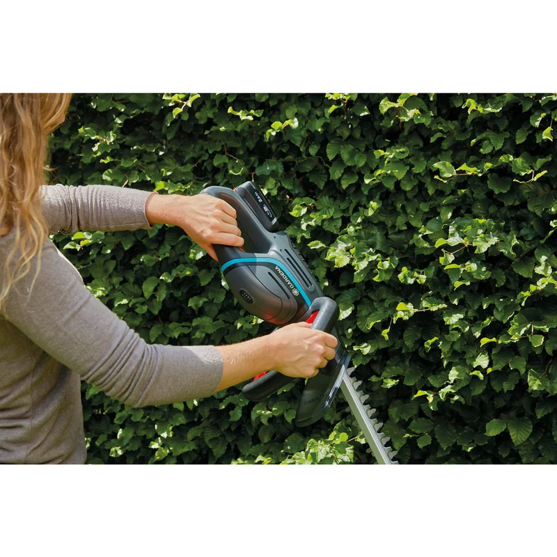 Gardena Akku-Heckenschere ComfortCut 50/18V-P4A solo / ohne Akku und Ladegerät