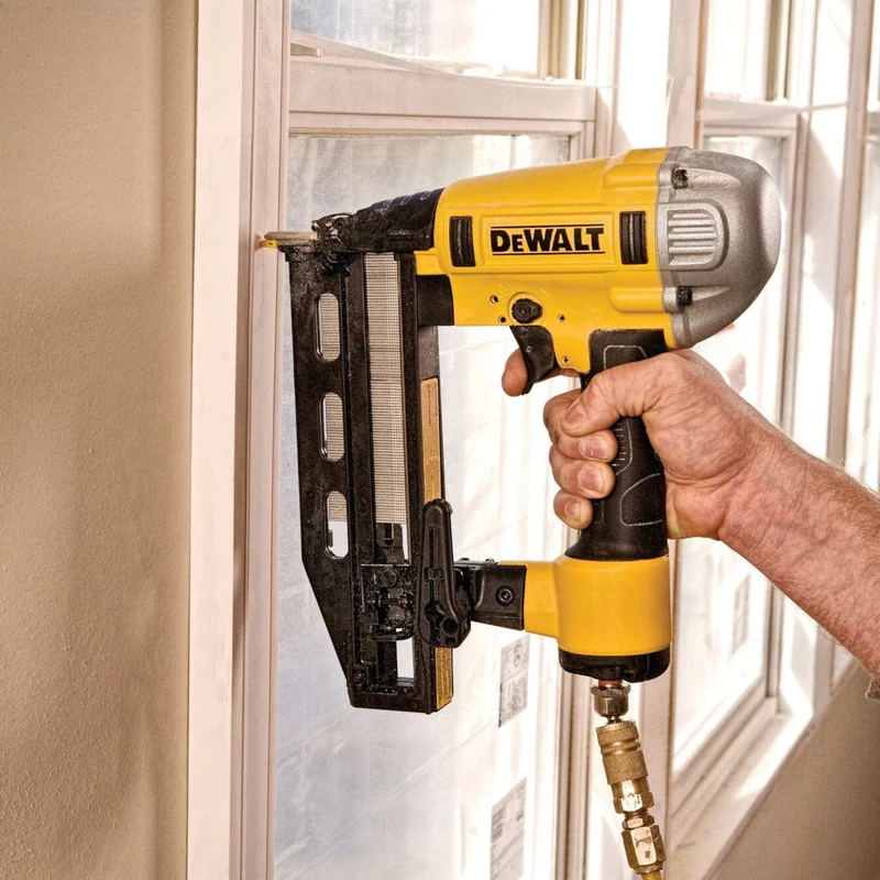 DeWalt DPN 1664 PP Druckluft Stauchkopfnagler 18 - 64 mm + Koffer