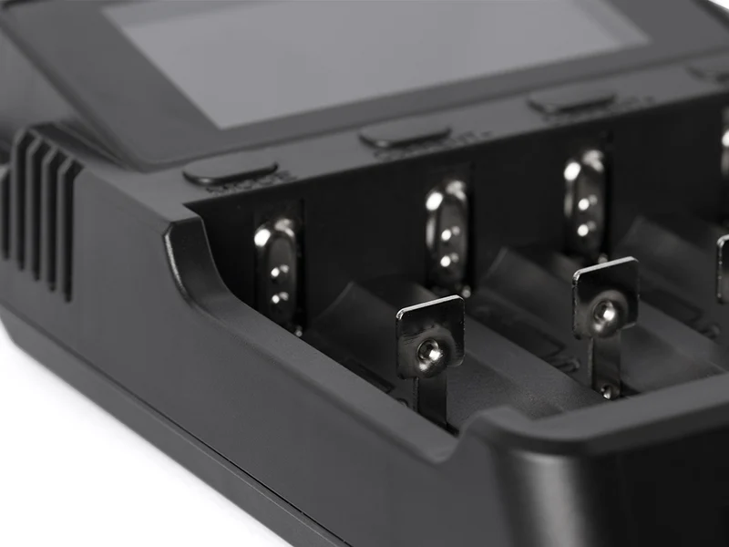 Keeppower L4 - Ladegerät für Li-Ion 3,6V - 3,7V und NIMH 1,5V Akkus