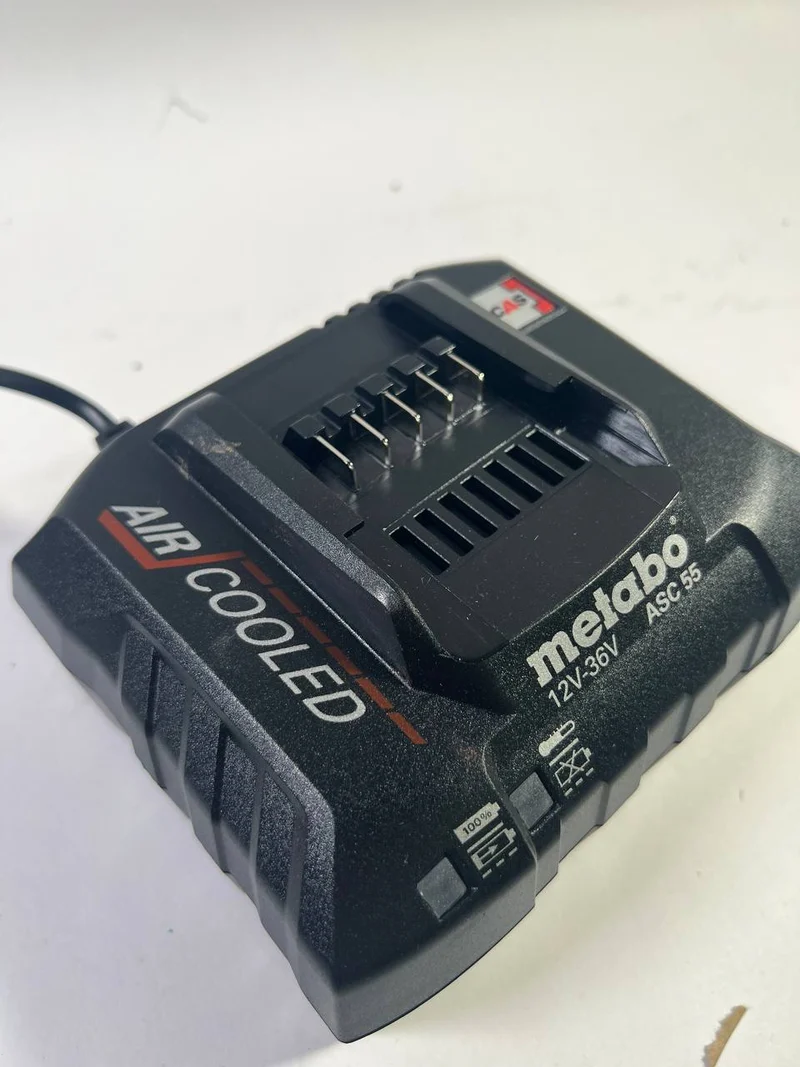 Metabo ASC 55 Ladegerät AIR COOLED 12-36V ( 627044000 ) Nachfolger von ASC 30-36 - Leicht Gebraucht