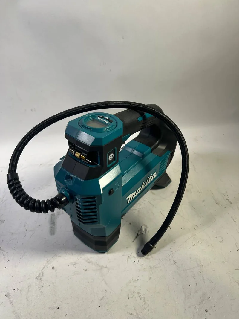 Makita DMP 181 Z Akku Kompressor 18 V Solo - „Herstellergeprüft & überholt“