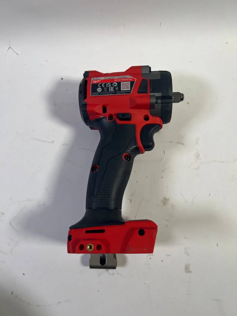 Milwaukee M18 FIW2F38-0X Akku Schlagschrauber 18 V 339 Nm 3/8 - Leicht Gebraucht