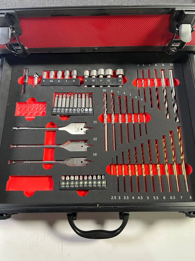 Toolbrothers TX Alu Werkzeug Koffer rot für Akku Schlagschrauber und Schlagbohrschrauber + 70 tlg. Bit Bohrer Set + Würfelschaum Einlage - Unvollständig
