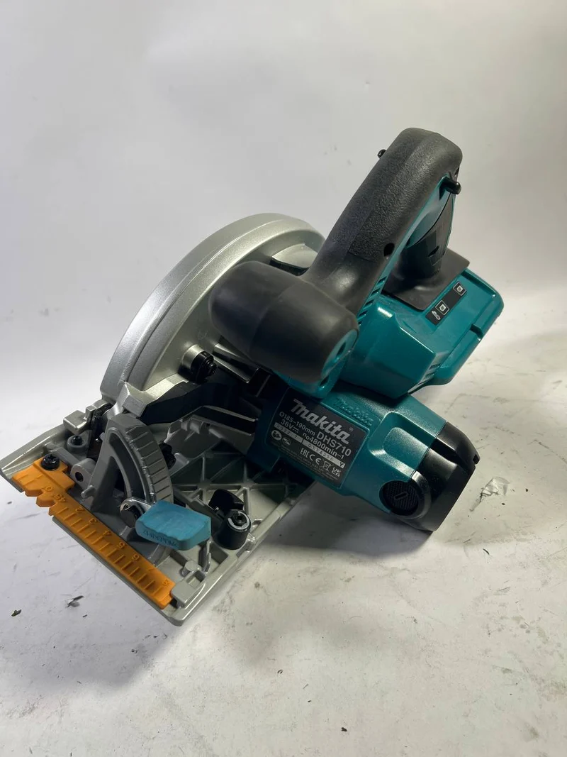 Makita DHS 710 ZJ 36 V Akku Li-Ion Handkreissäge 190 mm - Reparaturgerät