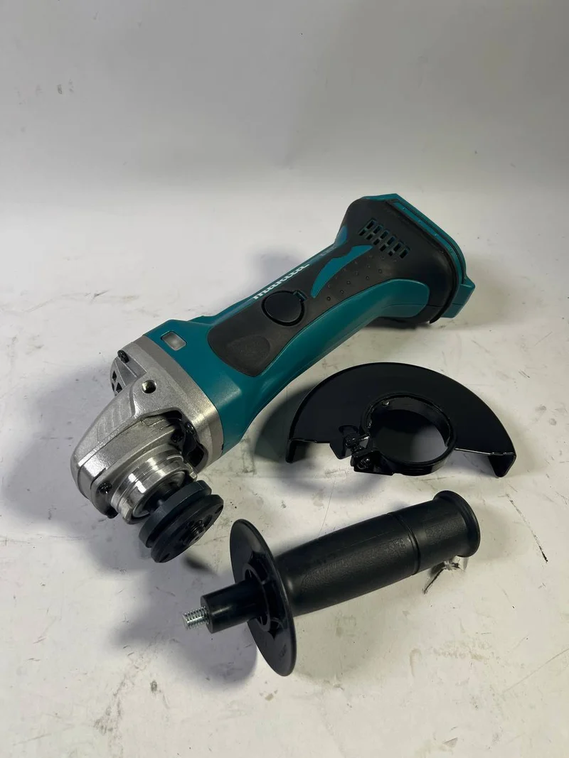 Makita DGA 452 Z 18 V Li-ion 115 mm Akku Winkelschleifer - Reparaturgerät