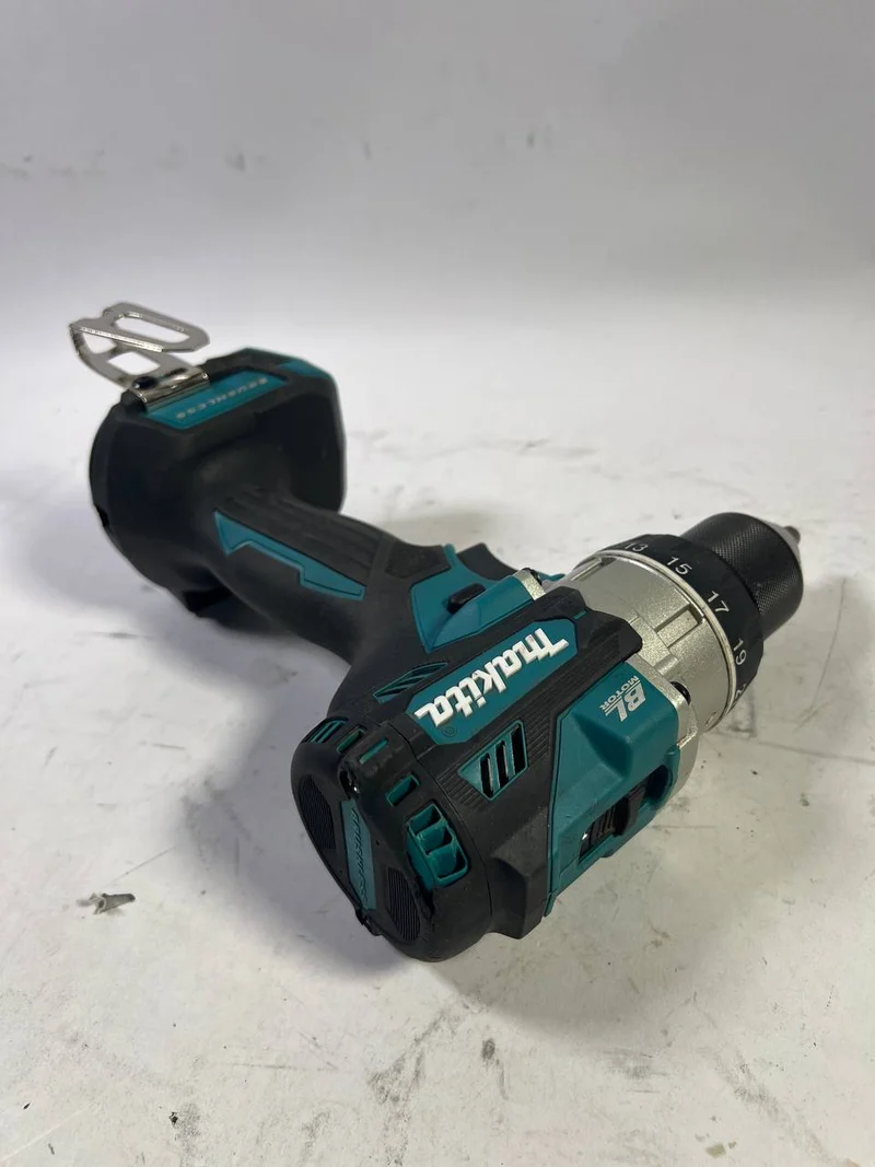 Maktia DDF 486 Z Akku Bohrschrauber 18 V 130 Nm Brushless Solo - Reparaturgerät