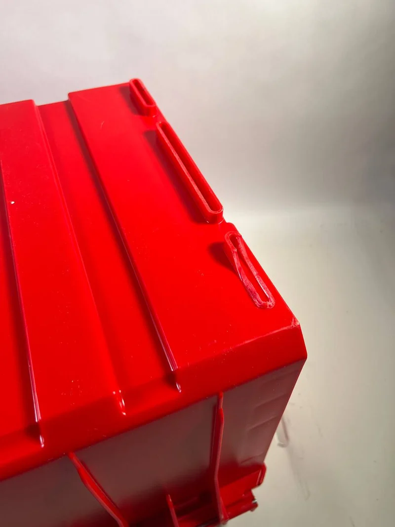 Qbrick System ONE 350 2.0 Profi RED ULTRA HD Custom Werkzeugkoffer modularer Organizer 585 x 385 x 320 mm 38 l stapelbar IP66 - Beschädigt