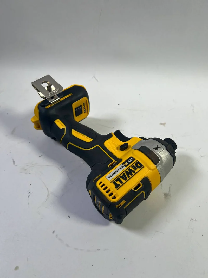 DeWalt DCF 887 N Akku Schlagschrauber 18V 205Nm 1/4" Brushless - Reparaturgerät